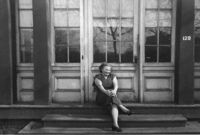 120Vanderbilt-AuntLouise-sm.jpg