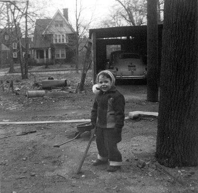 120VanderbiltBackyard-Flora-1954sm.jpg